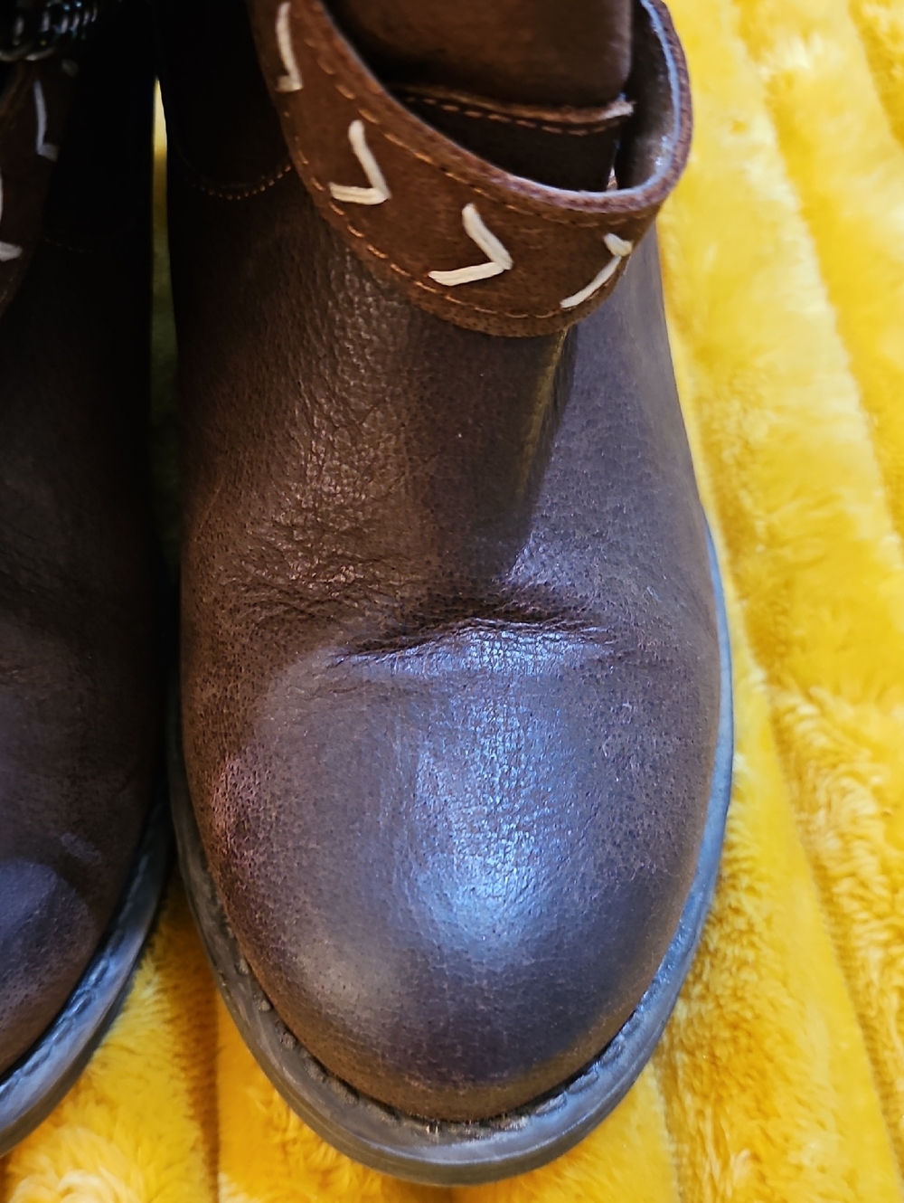 Boots - Picture 11 of 16
